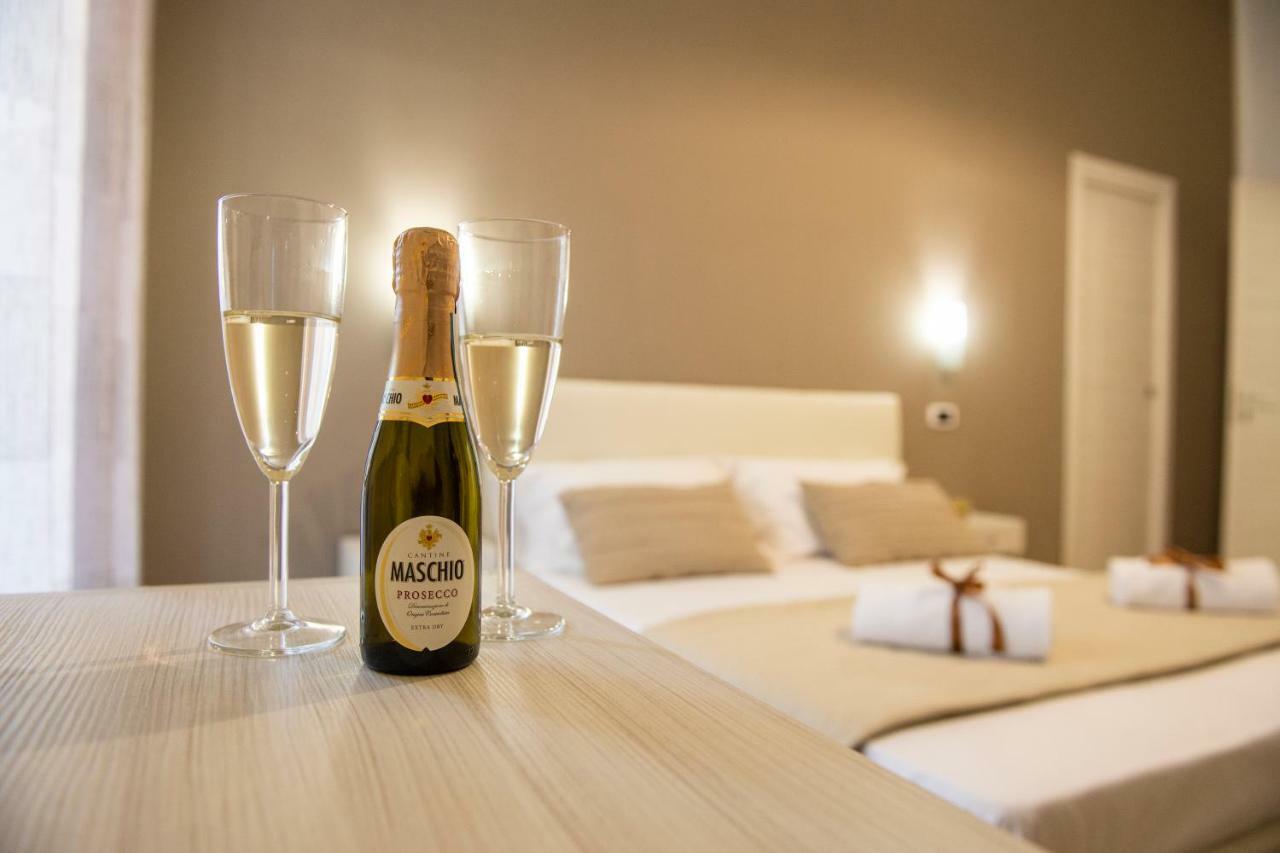 Smeraldo Suite Naples Luaran gambar